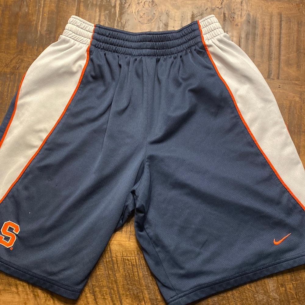 🍁3 for $15🍁 Men’s Nike Syracuse shorts